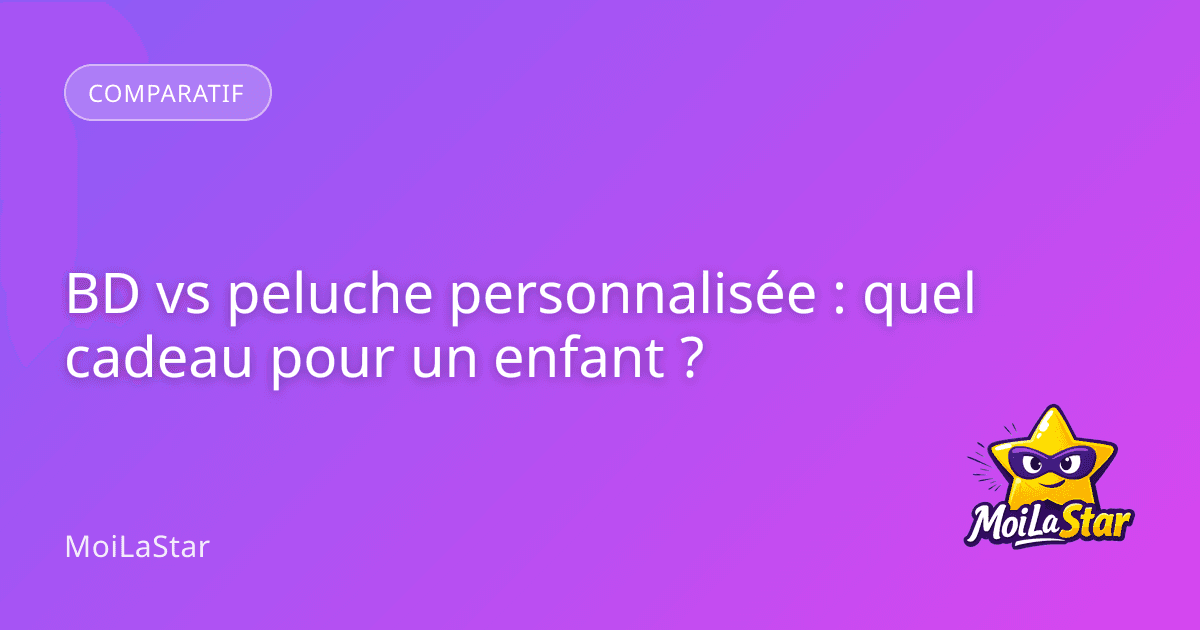 Un enfant tenant une bande dessinée personnalisée avec un sourire émerveillé, comparé à une peluche posée sur une étagère.