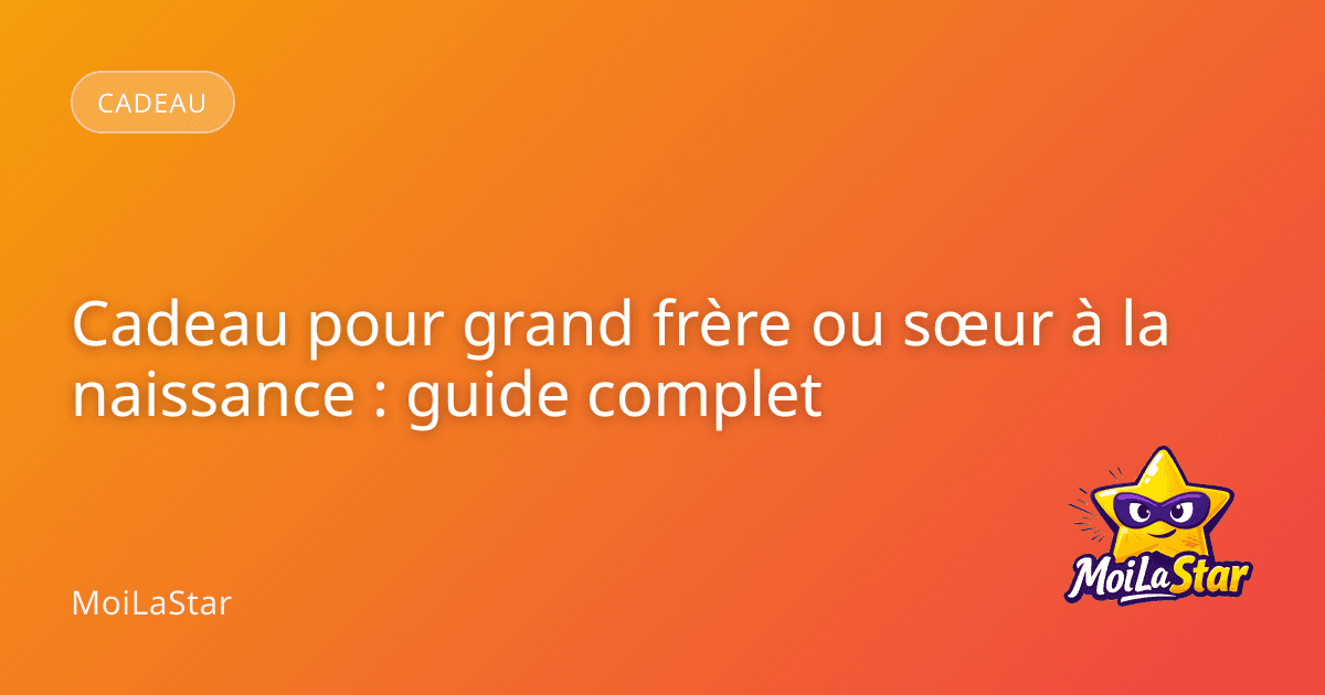 Un jeune enfant souriant tenant un livre personnalisé à côté du berceau de son nouveau-né, illustrant la fierté de son nouveau rôle de grand frère.